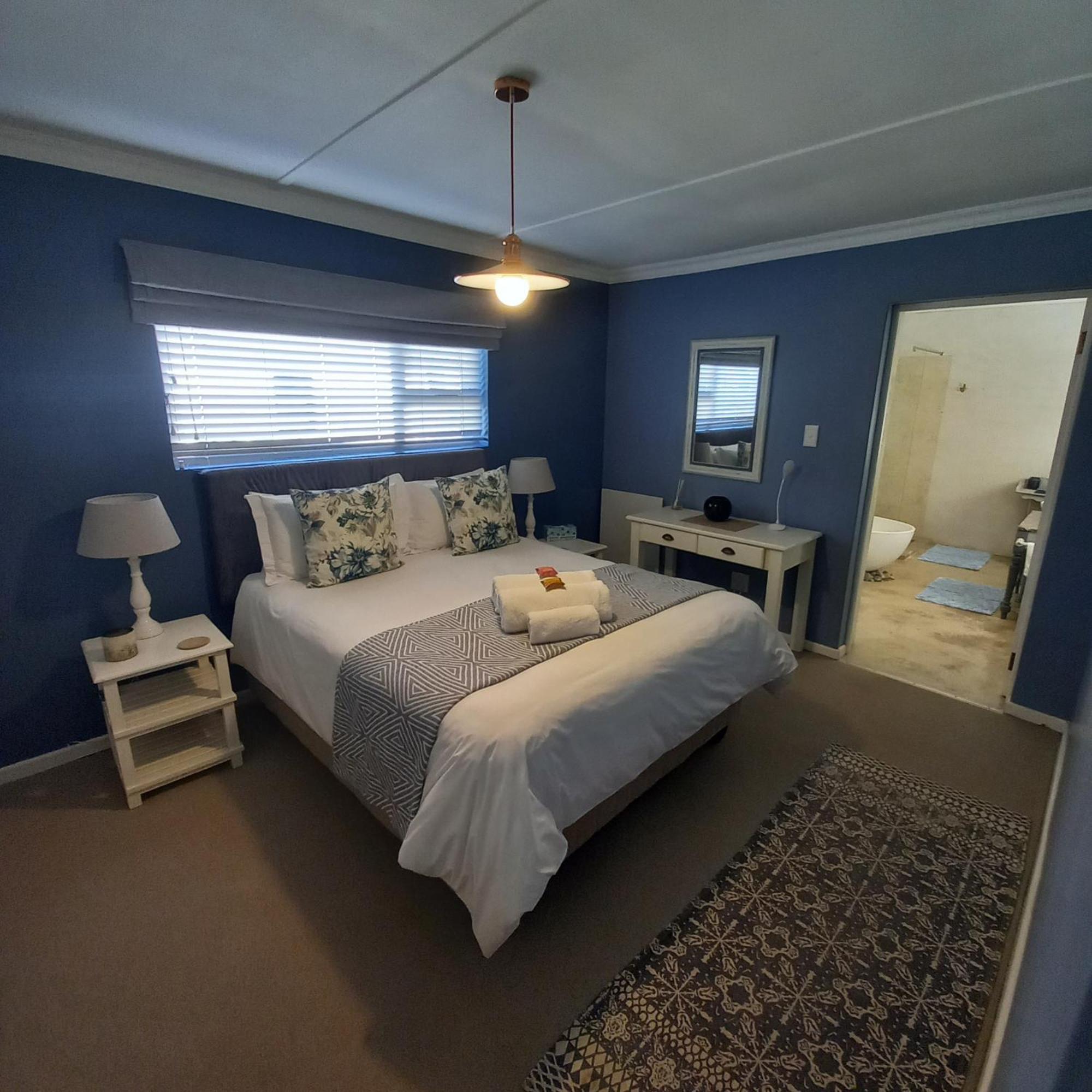Water'S Edge Apartment Langebaan Exterior photo